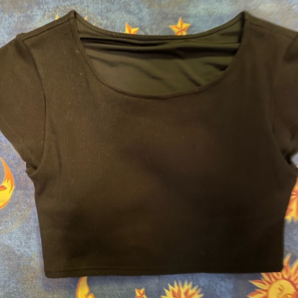 Klassy Network crop top - Picture 3 of 5